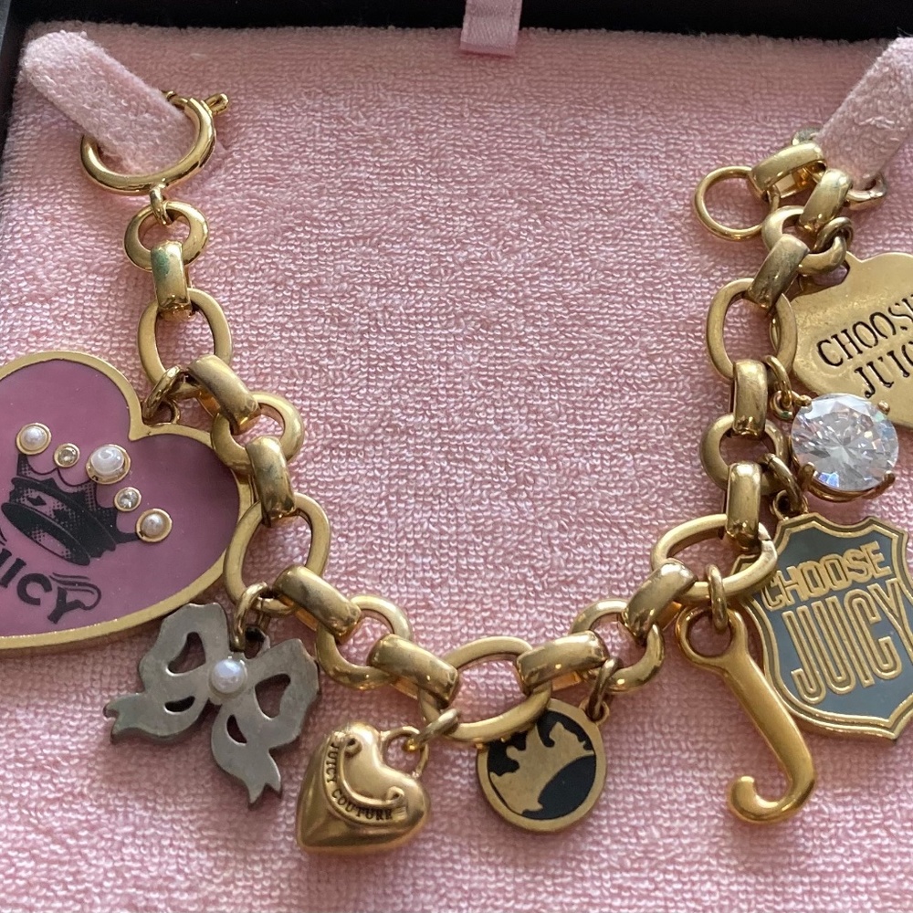 Juicy Couture Vintage 8 Charm Bracelet Vintage